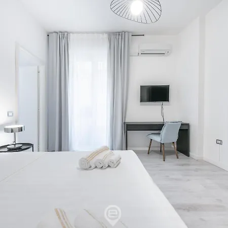 Garibaldi Apartment
